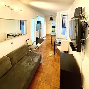 Stunning Two Bed Apt Hells Kitchen Appartement