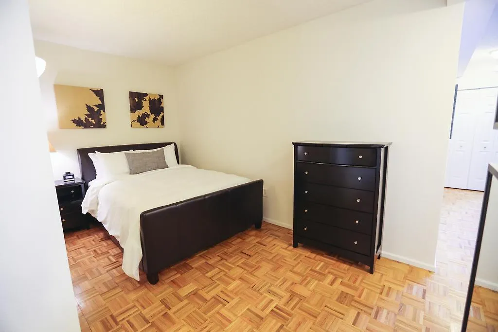 Liberty Towers - A Premier Furnished Apartment Нью-Йорк